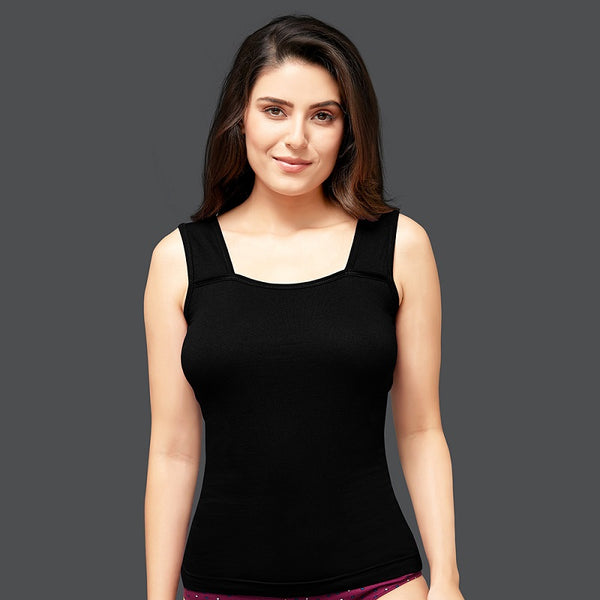 Naiduhall Comiole Snug Slip (IN 07)